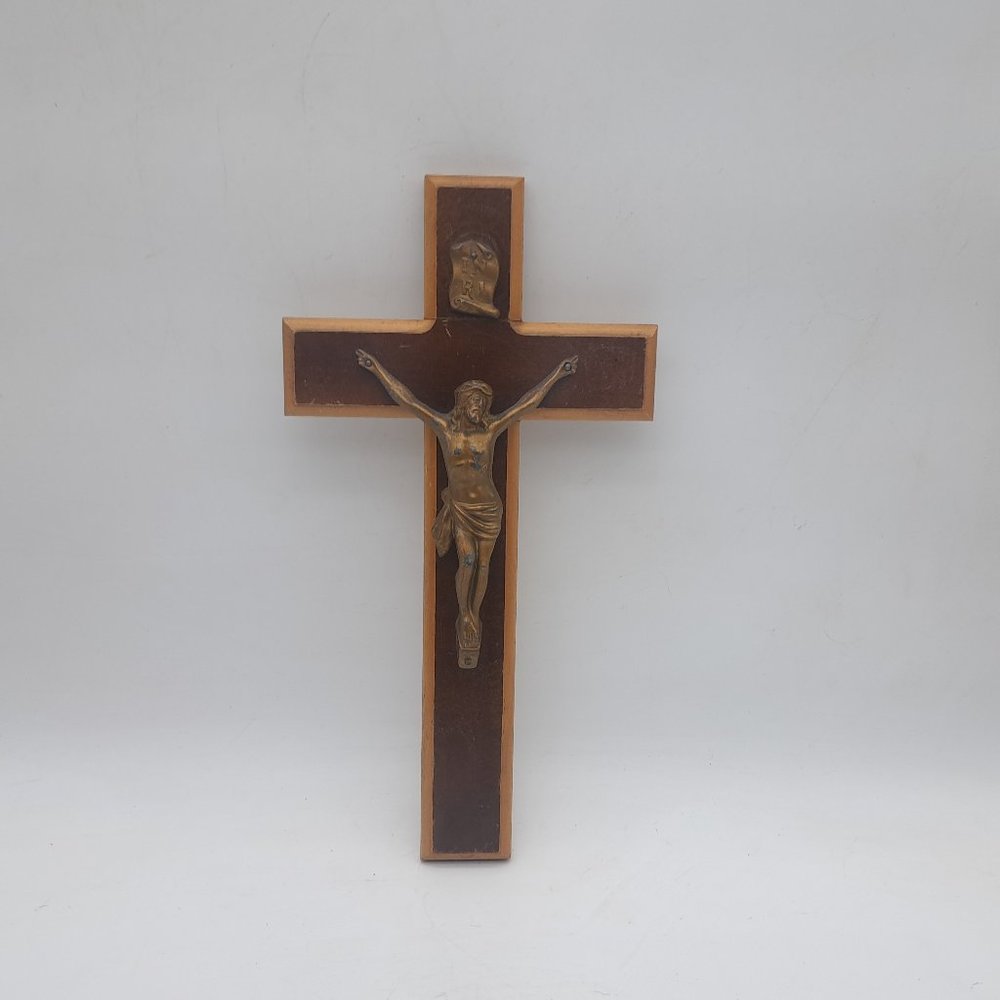 Vintage Wall Crucifix